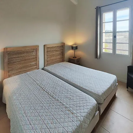 Holiday home In Saint-laurent-de-la-ca *