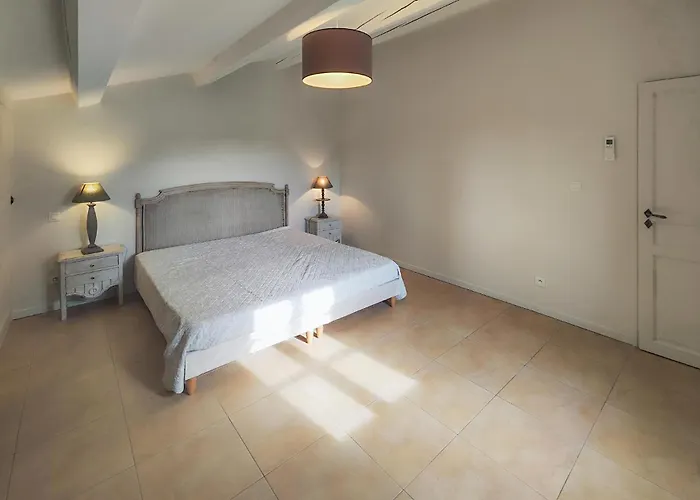 In Saint-laurent-de-la-ca Saint-Laurent-de-la-Cabrerisse