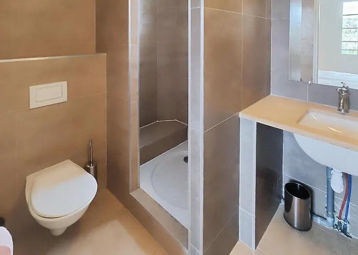 Feriehus In Saint-laurent-de-la-ca Saint-Laurent-de-la-Cabrerisse