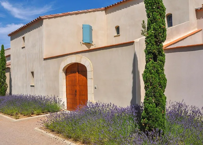 Feriehus In Saint-laurent-de-la-ca Saint-Laurent-de-la-Cabrerisse